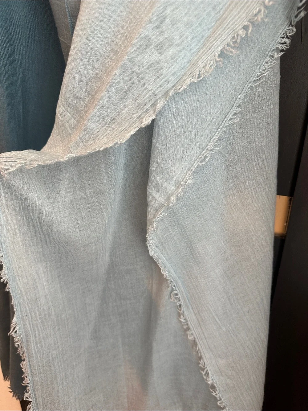 Light Blue Frayed Edge Linen Wrap